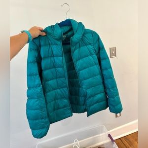 Uniqlo ultra light down jacket